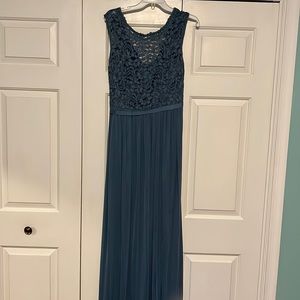 David’s bridal gown